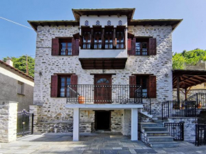 Παραδοσιακό Πηλιορείτικο αρχοντικό στη Βυζίτσα- Traditional villa in Vizitsa, Pelion